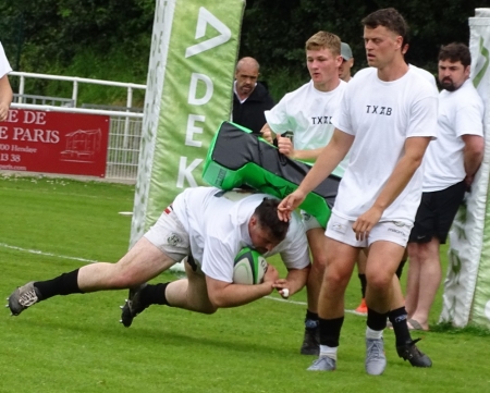 Hendaye-Levezou Segala